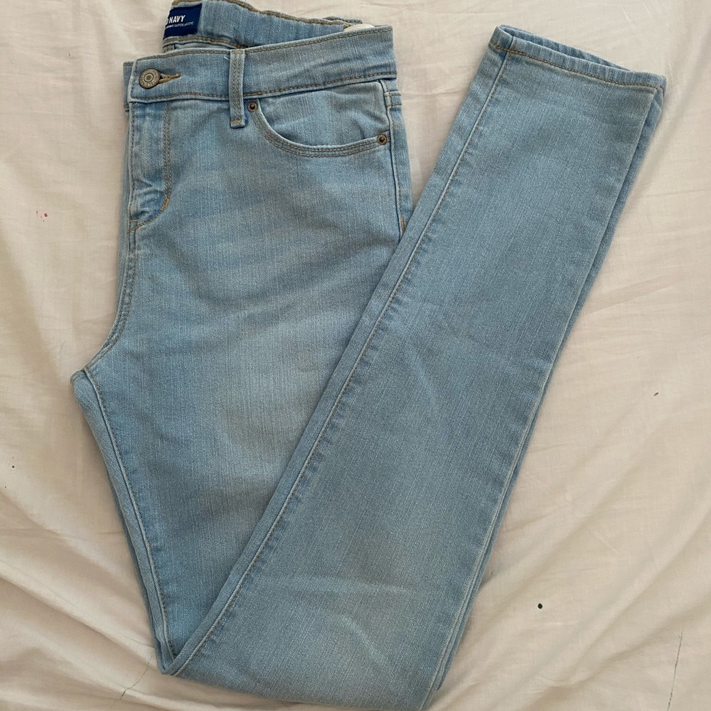 Light Washed Jeans